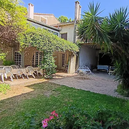 Holiday home Maison Vigneronne Avec Jardin Et Piscine *
