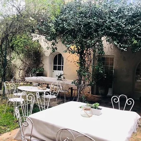 Maison Vigneronne Avec Jardin Et Piscine Holiday home Bernis