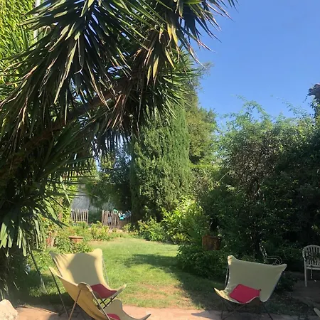 Holiday home Maison Vigneronne Avec Jardin Et Piscine